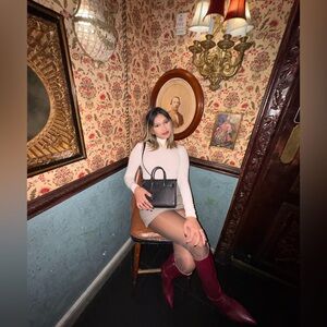 Meet your Posher, Saloni